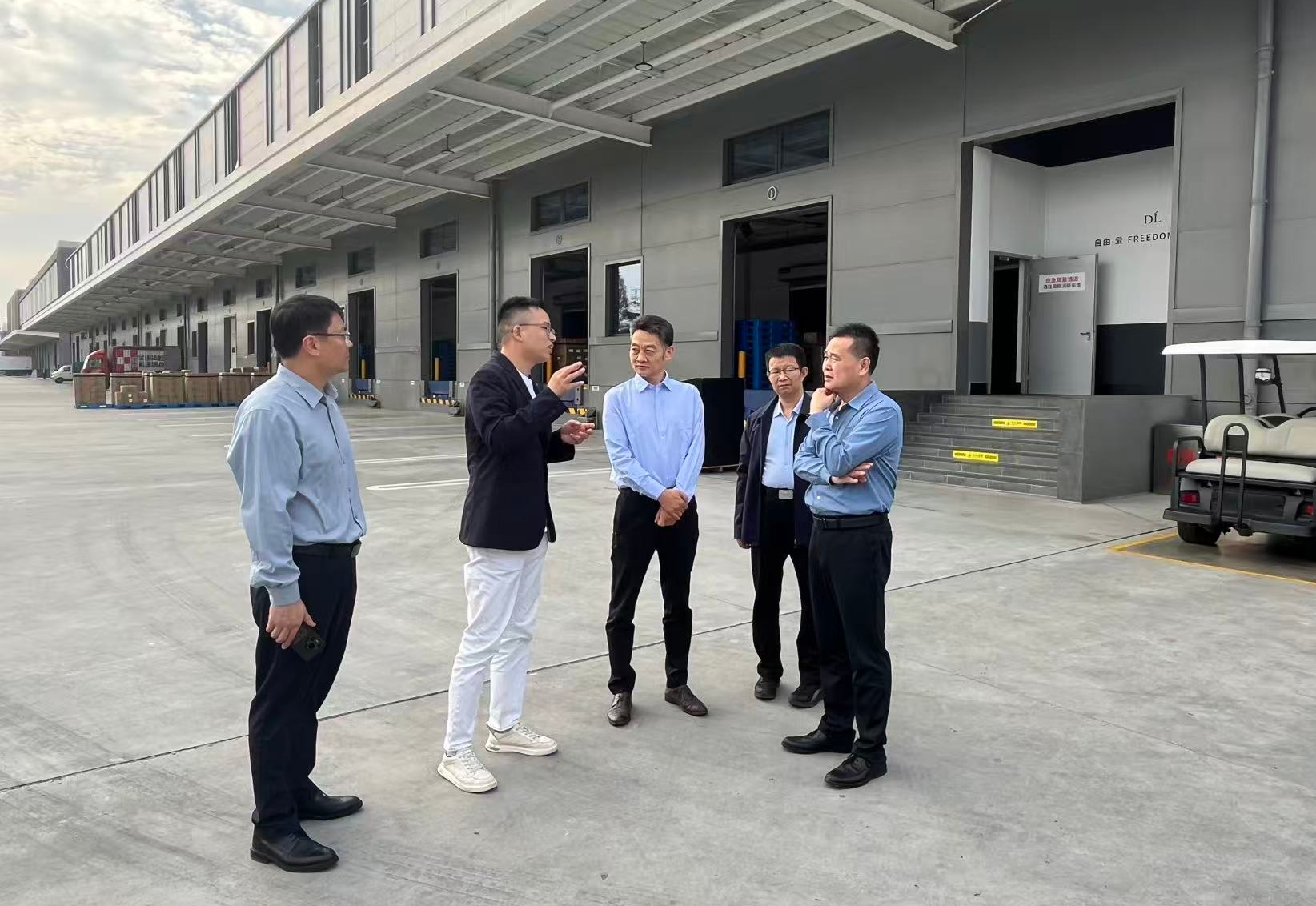 aa4cfd6d6ee64e3830a589f389fab1a3.jpg aa4cfd6d6ee64e3830a589f389fab1a3.jpg